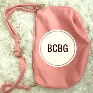 BCBG Bags - BCBG adorable purse! BCBG Bags - BCBG adorable purse!